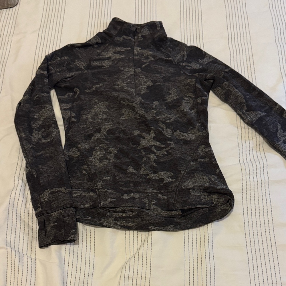 lululemon athletica Black Camo lightweight, buttery soft 1/4 zip pullover